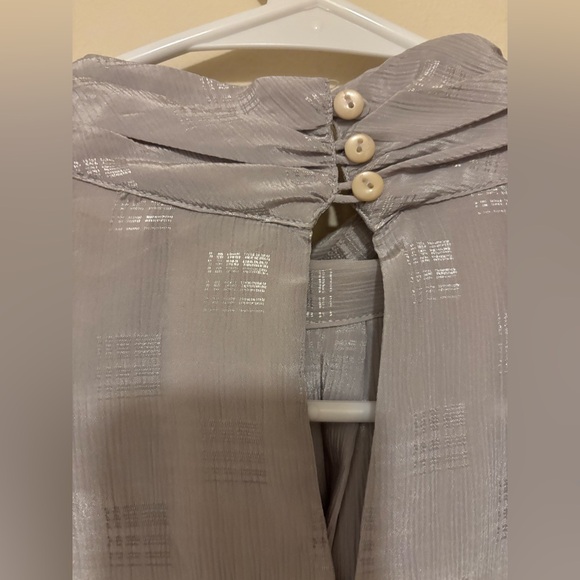 Vintage Ship’n Shore Silver Metallic Blouse - Picture 7 of 7